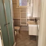 Intero Con Giardino E Parcheggio Apartament Rzym