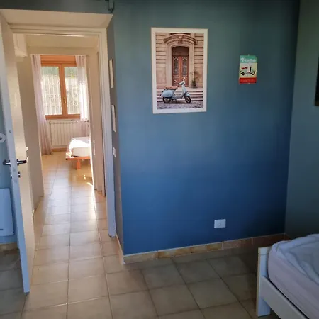 Intero Con Giardino E Parcheggio Apartment